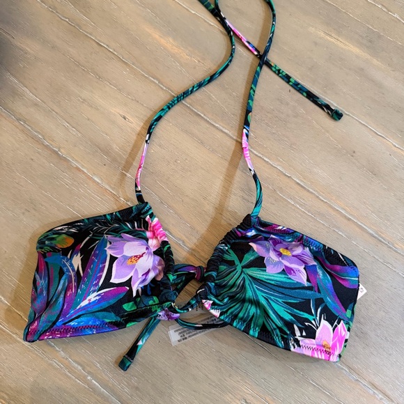 Victoria's Secret Other - Victoria Secret Tropical Floral Bandeau Bikini Top - Purple & Green